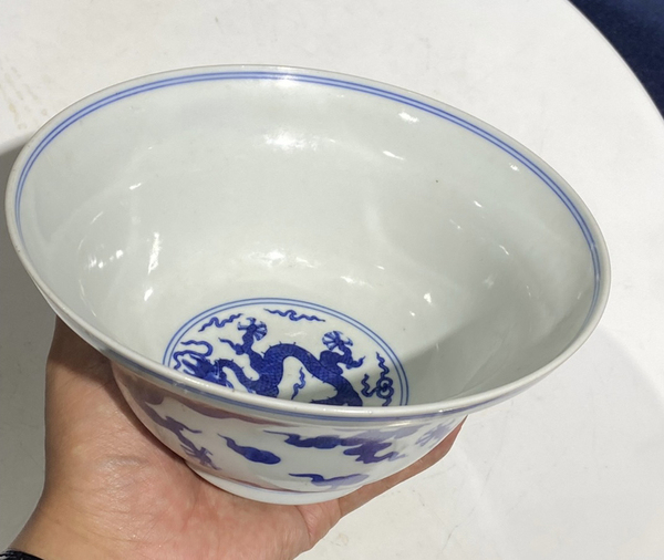 古玩陶瓷清乾隆 官窯青花云龍紋碗拍賣，當(dāng)前價格2716元