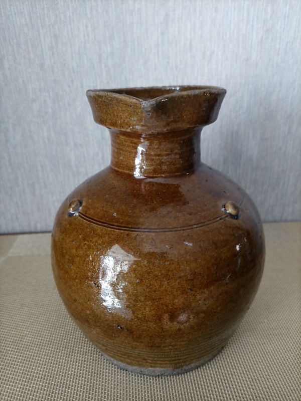 古玩陶瓷清代:醬釉壺拍賣,當前價格1280元