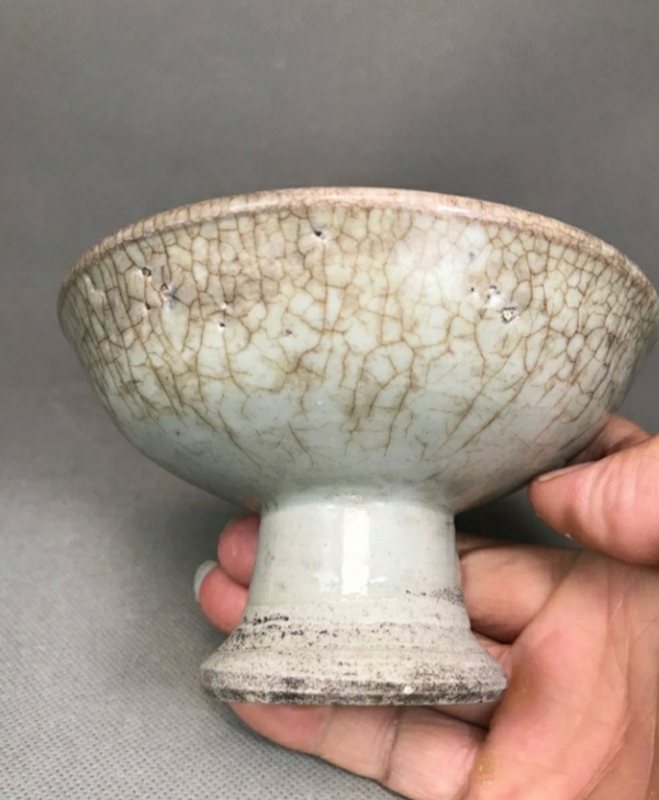 古玩陶瓷清早期(己保真)哥釉青花高足盤拍賣,當前價格2888元