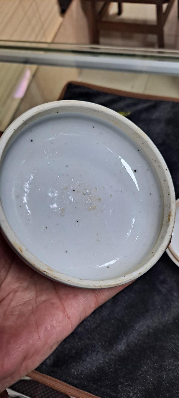 古玩陶瓷康熙青花蓋盒拍賣,當前價格2600元