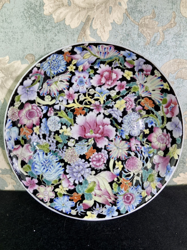 古玩陶瓷粉彩百花不落地盤拍賣,當(dāng)前價(jià)格3800元