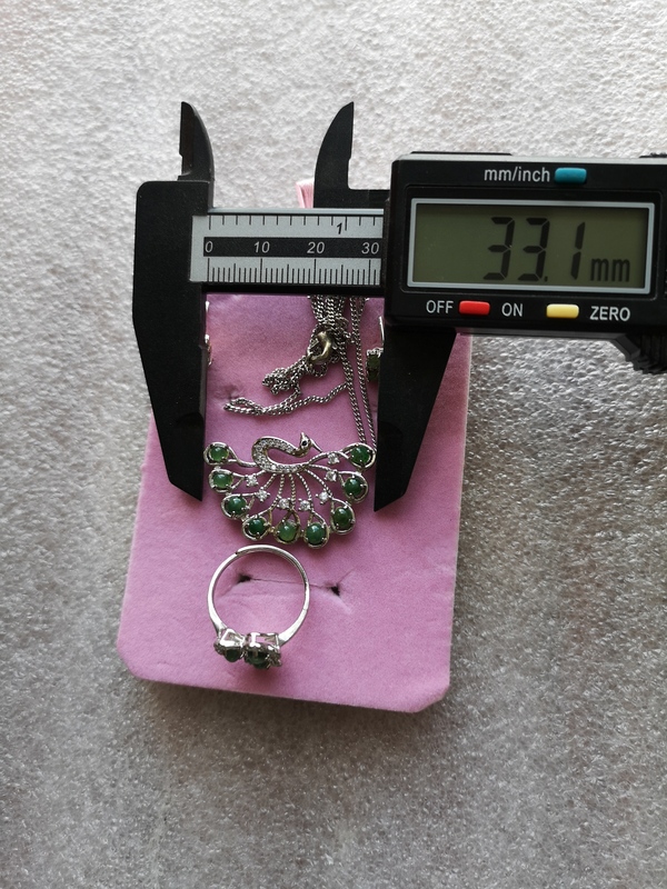 古玩玉器翠套裝拍賣,當前價格580元