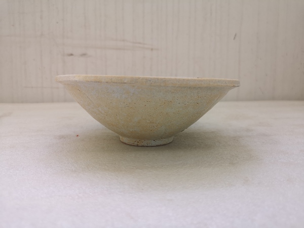 古玩陶瓷景德鎮窯系青白釉斗笠碗拍賣,當前價格480元