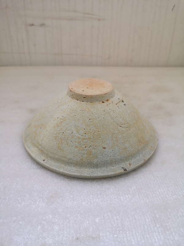 古玩陶瓷景德鎮窯系青白釉斗笠碗拍賣,當前價格480元