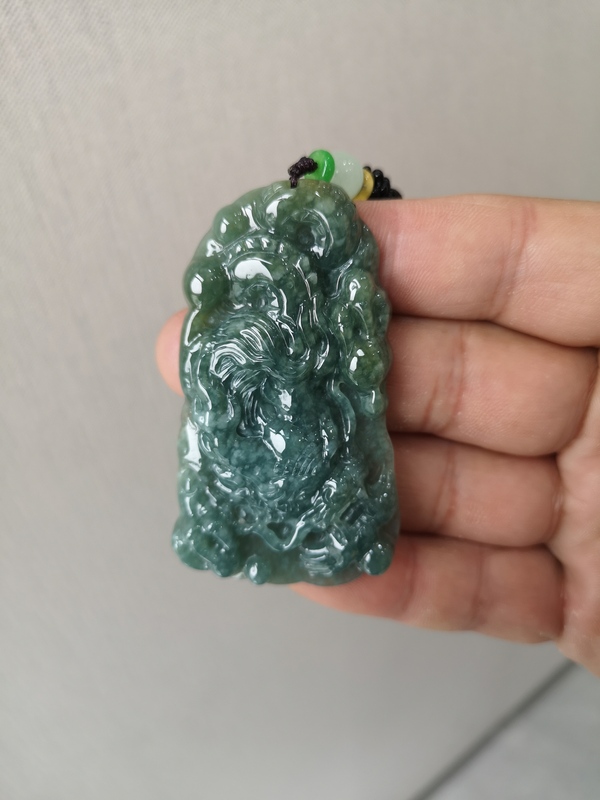 古玩玉器翡翠龍牌拍賣,當前價格550元