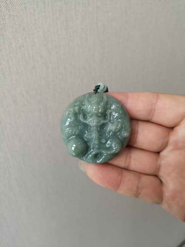 古玩玉器翡翠龍牌拍賣,當(dāng)前價(jià)格567元
