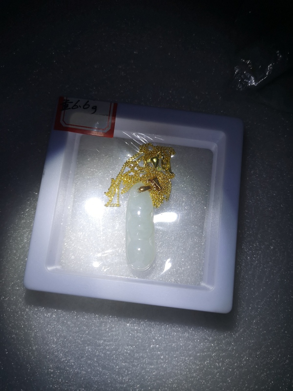 古玩玉器翡翠福豆拍賣，當前價格450元