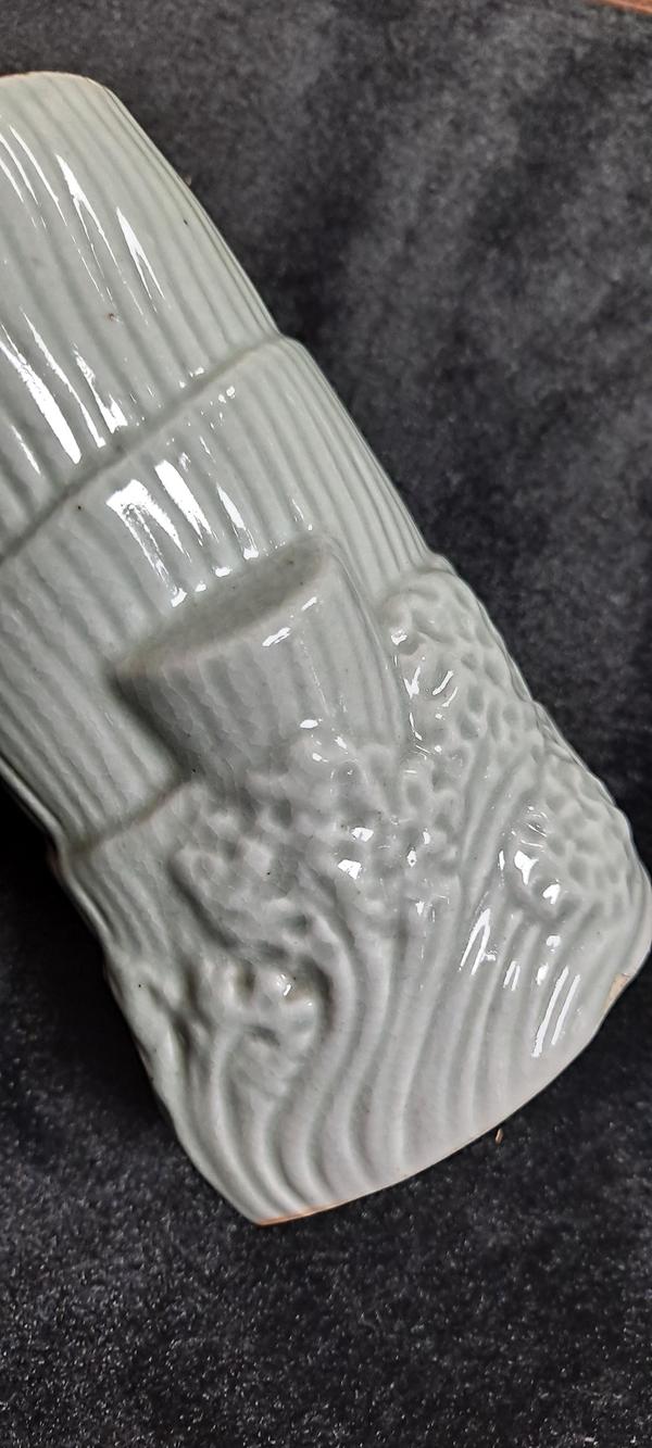 古玩陶瓷民國青釉仿生筆筒拍賣,當(dāng)前價(jià)格1200元