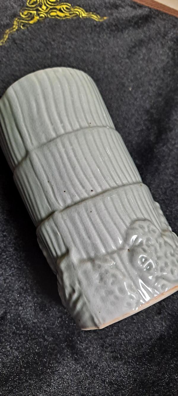 古玩陶瓷民國青釉仿生筆筒拍賣,當(dāng)前價(jià)格1200元