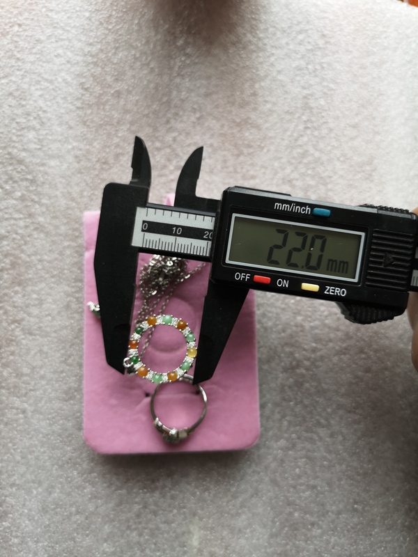 古玩玉器翡翠首飾套裝拍賣,當前價格567元
