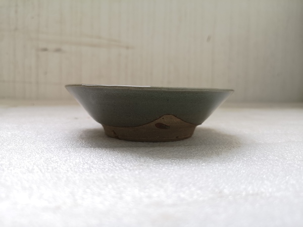 古玩陶瓷龍泉系青瓷碗拍賣,當(dāng)前價格398元