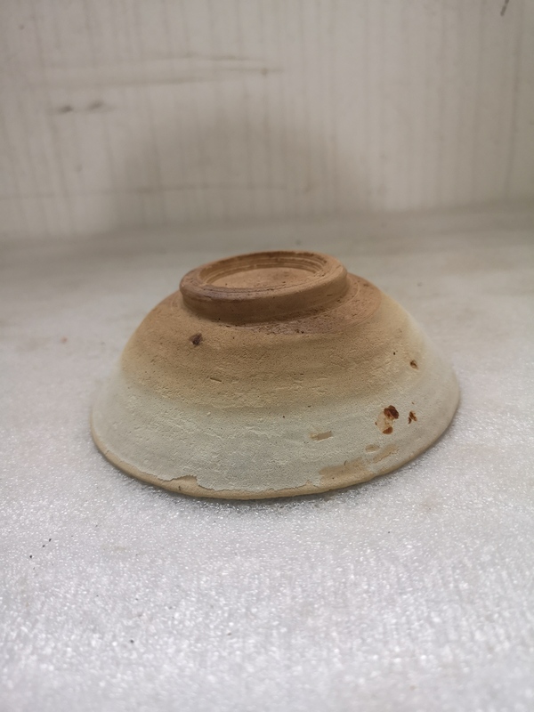 古玩陶瓷磁州窯白釉碗拍賣,當前價格168元