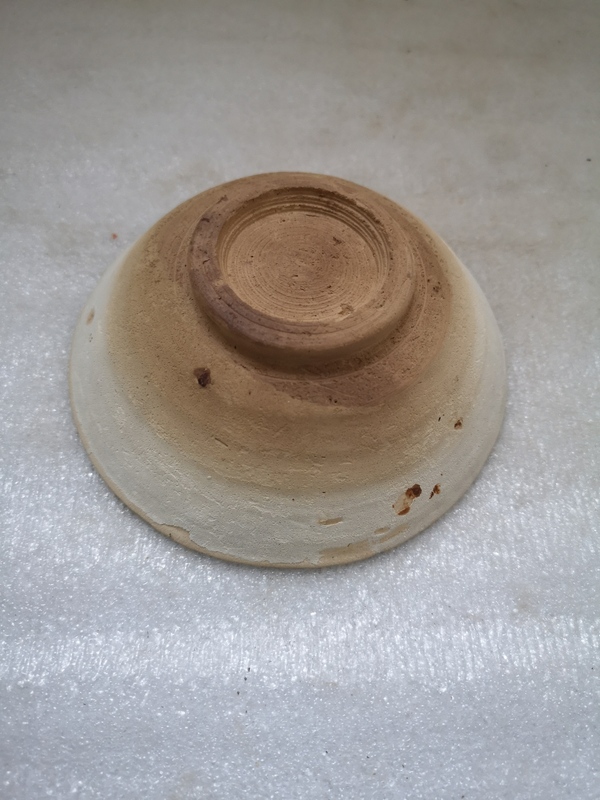 古玩陶瓷磁州窯白釉碗拍賣,當前價格168元