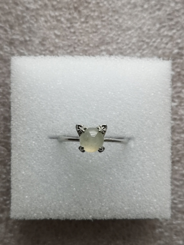 古玩玉器翡翠戒指拍賣,當前價格150元