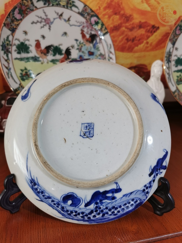 古玩陶瓷青花龍紋盤真品鑒賞圖