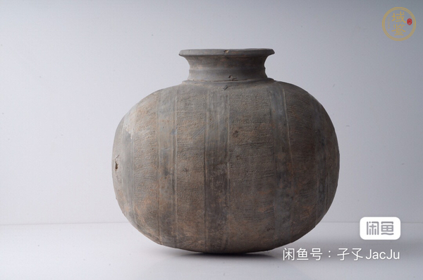 古玩陶瓷灰陶繭型壺真品鑒賞圖