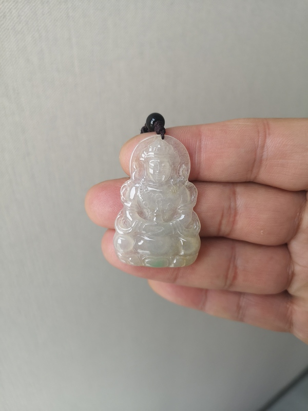 古玩玉器翡翠觀音拍賣,當前價格850元