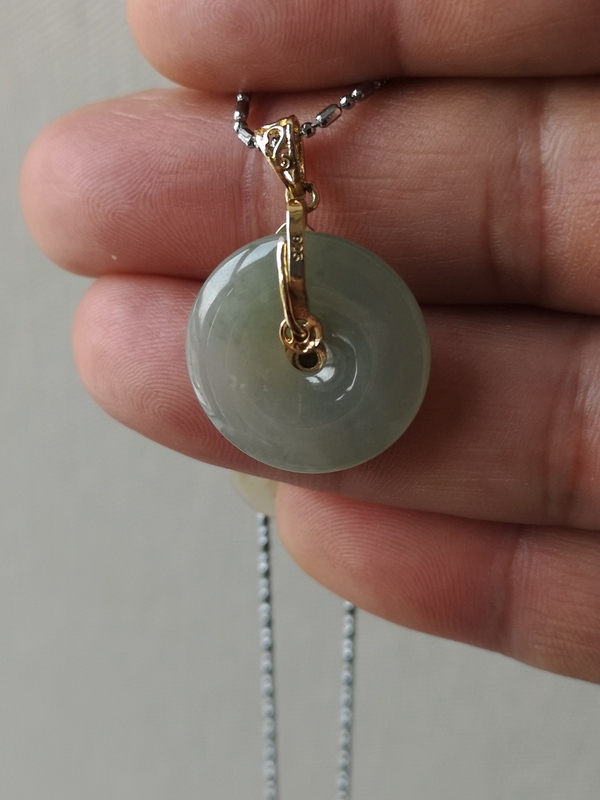 古玩玉器鑲嵌平安扣拍賣,當(dāng)前價(jià)格298元