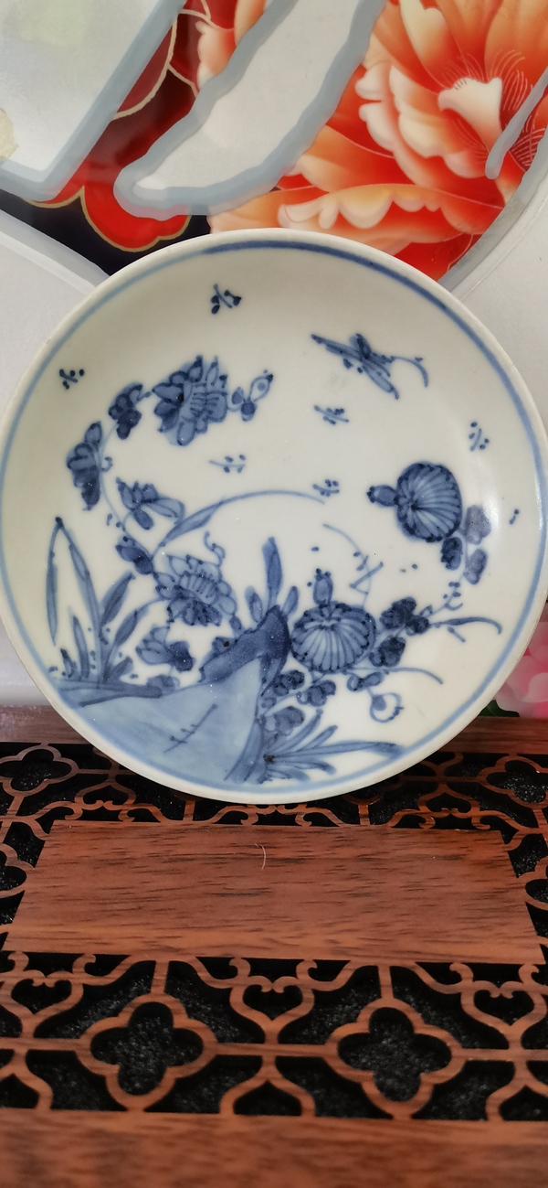 古玩陶瓷花蝶紋青花杯盤拍賣,當前價格3300元