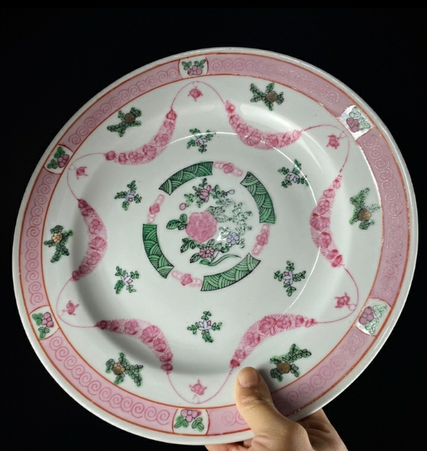 古玩陶瓷花卉紋彩繪盤拍賣,當(dāng)前價(jià)格1698元
