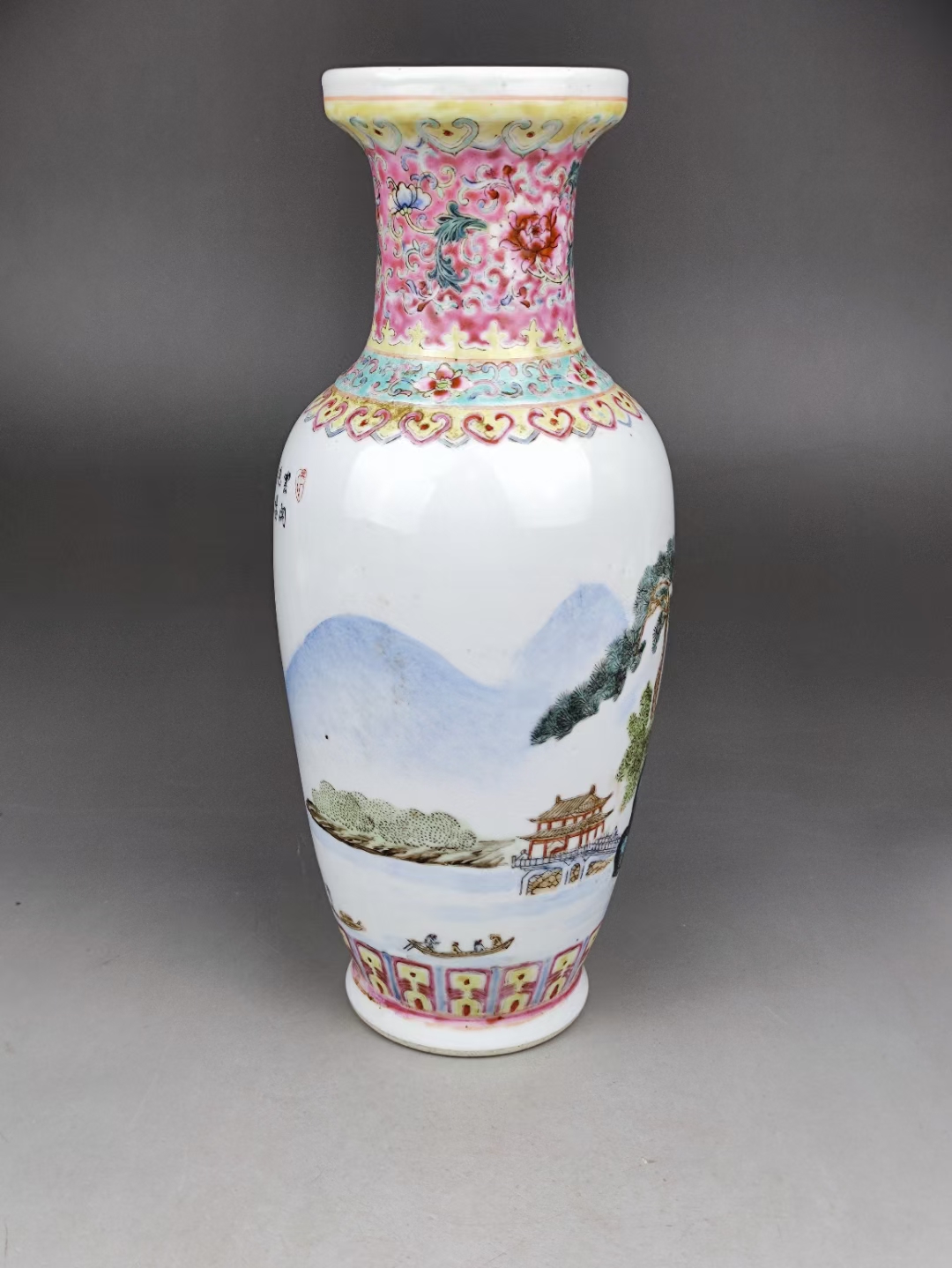 花瓶・フラワースタンド景徳鎮製　花瓶　中国花瓶 中国古玩 景徳鎮　粉彩 山水紋 特大花瓶