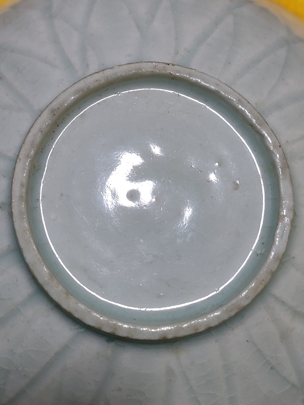 古玩陶瓷宋代湖田窯刻仰蓮紋碗拍賣，當(dāng)前價(jià)格15800元