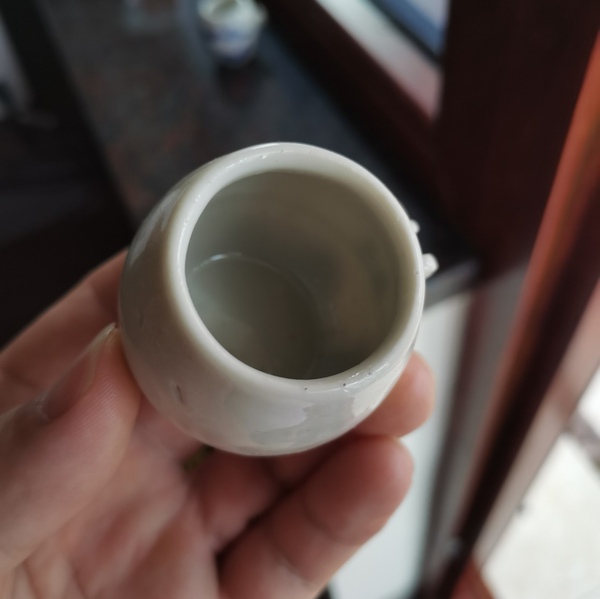 古玩陶瓷晚清:豆青釉鳥食罐拍賣,當前價格680元