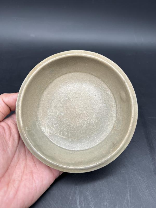 古玩陶瓷唐:瓷母越窯折沿洗拍賣,當前價格1007000元