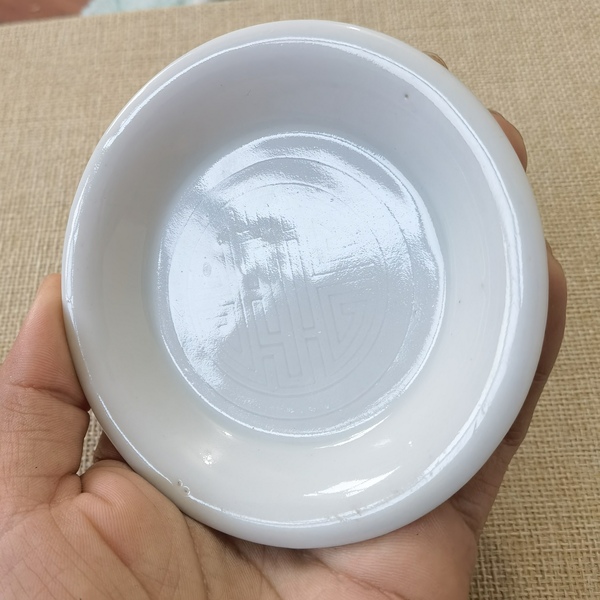 古玩陶瓷清：德化窯壽紋盤拍賣，當(dāng)前價(jià)格500元