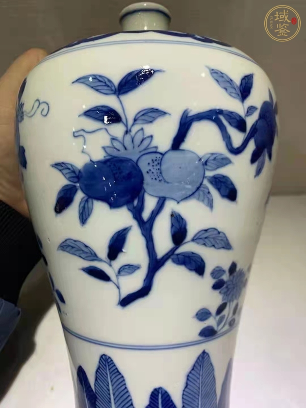 古玩陶瓷青花三多紋梅瓶真品鑒賞圖