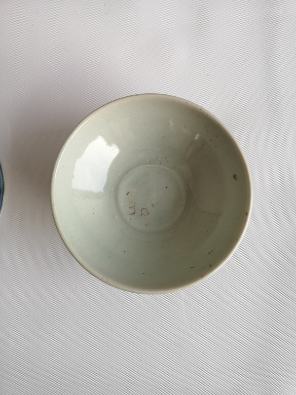 古玩陶瓷清中期福建青花淡描花卉紋碗拍賣,當(dāng)前價(jià)格350元