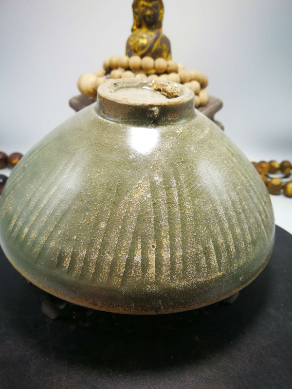 古玩陶瓷【北宋精品】同安窯珠光青瓷刻花碗拍賣(mài)，當(dāng)前價(jià)格2000元