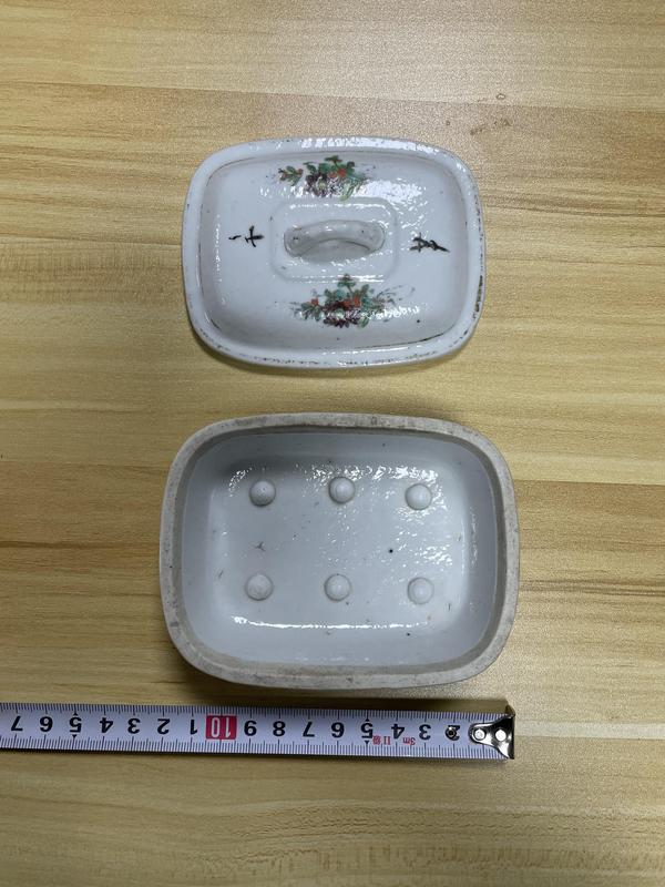 古玩陶瓷民國 精品粉彩花卉紋肥皂盒拍賣,當(dāng)前價格480元