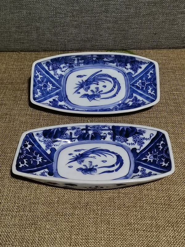 古玩陶瓷【精致茶船】民國青花鳳紋茶船一對拍賣,當前價格0元