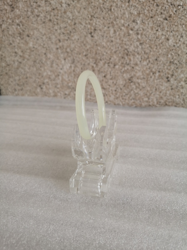 古玩玉器玉鐲子拍賣,當前價格750元