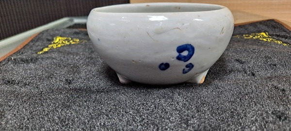 古玩陶瓷清代青花爐拍賣,當前價格2000元