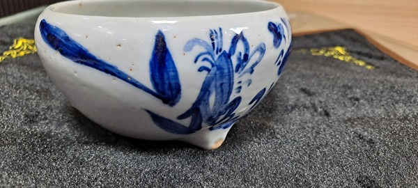 古玩陶瓷清代青花爐拍賣,當前價格2000元