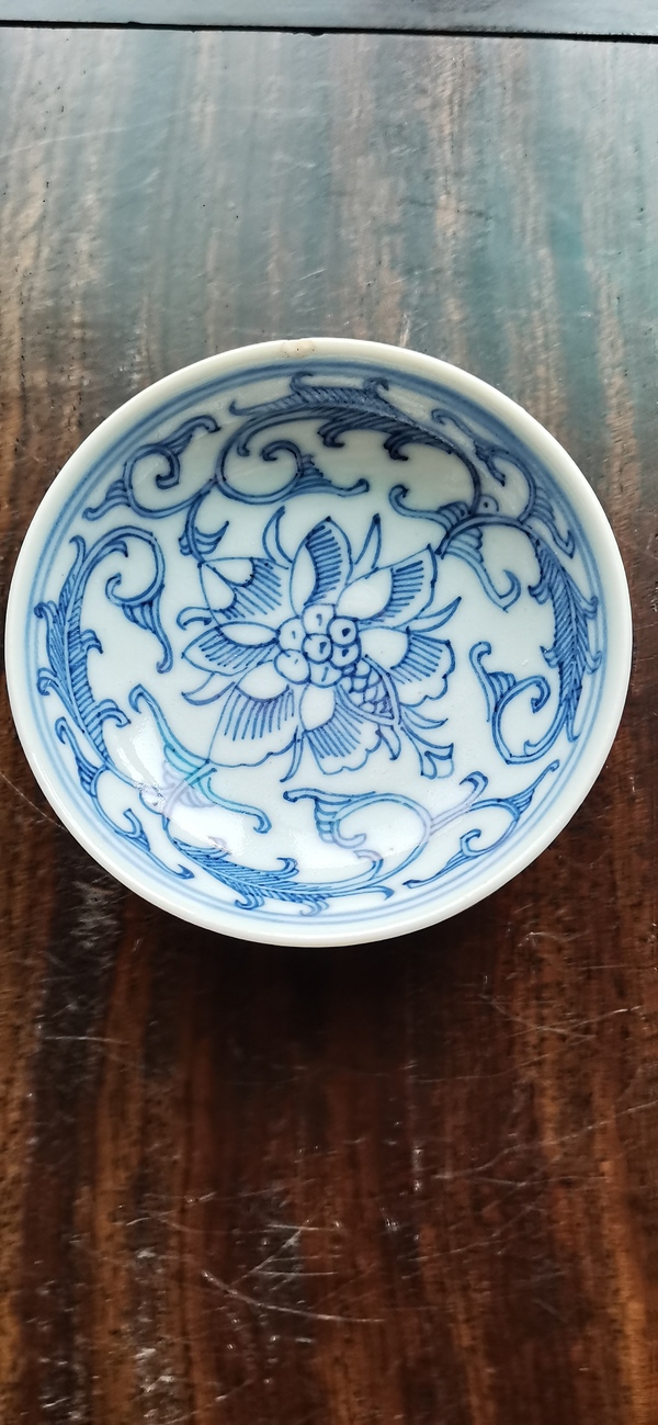 古玩陶瓷兩個青花淡描青花花卉紋小盤拍賣,當(dāng)前價格1000元