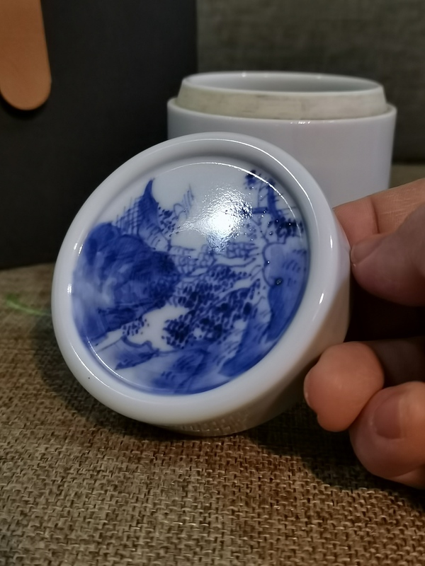 古玩陶瓷【別致茶葉罐】民國仿晚清青花個人茶葉罐拍賣,當前價格500元