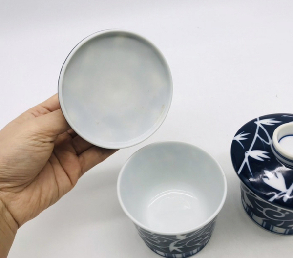 古玩陶瓷花卉紋蓋杯拍賣,當前價格220元
