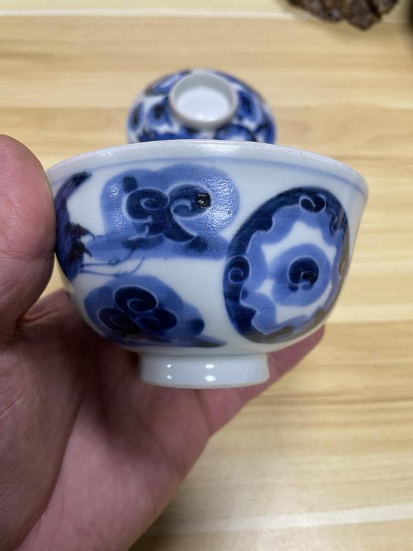 古玩陶瓷晚清民國 八卦鶴紋青花蓋碗拍賣,當前價格350元