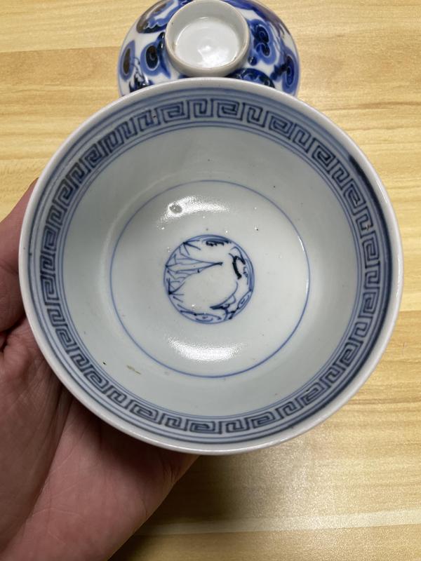 古玩陶瓷晚清民國 八卦鶴紋青花蓋碗拍賣,當前價格350元