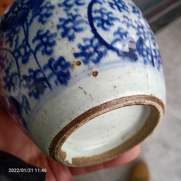 古玩陶瓷清早期花卉紋一把蓮青花罐拍賣,當前價格1888元