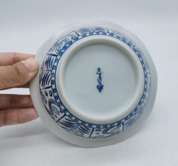 古玩陶瓷花卉紋器好折沿碗拍賣,當前價格198元