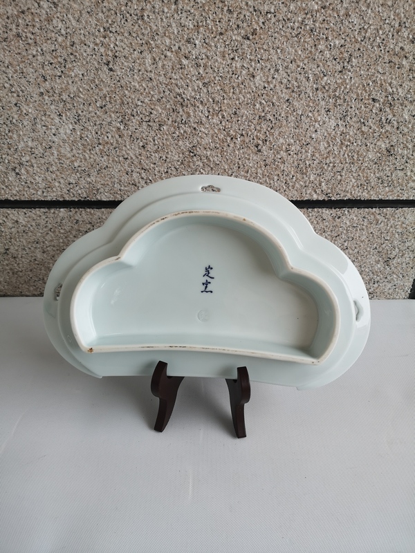 古玩陶瓷花卉紋盤拍賣,當前價格298元