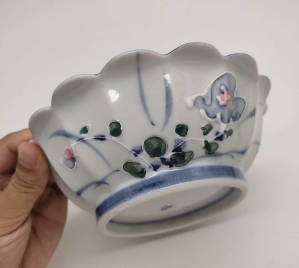 古玩陶瓷花卉紋花口碗拍賣,當前價格168元