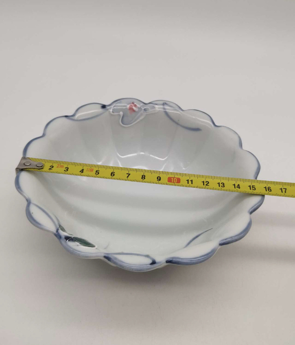古玩陶瓷花卉紋花口碗拍賣,當前價格168元