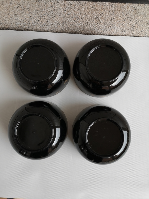 古玩陶瓷描金漆器蝶紋碗拍賣,當前價格198元