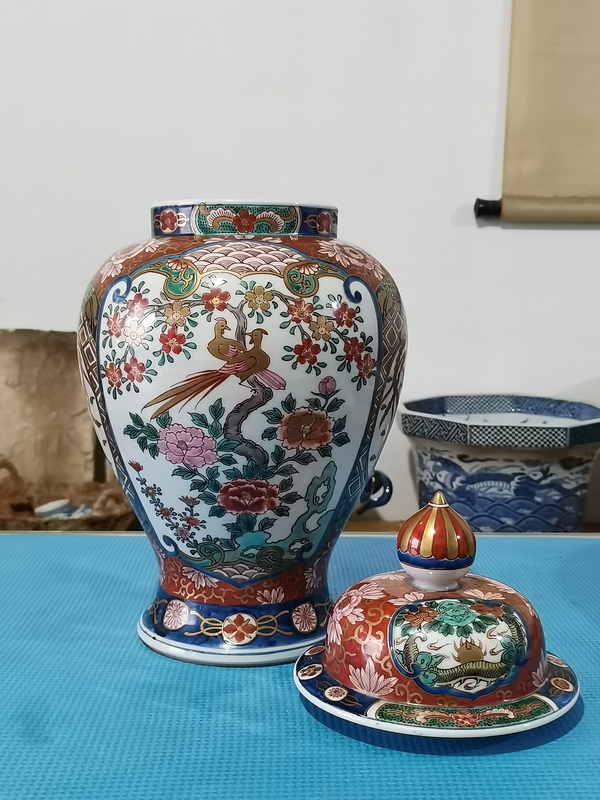 古玩陶瓷【大氣將軍罐】民國青花五彩描金將軍罐拍賣,當前價格5000元