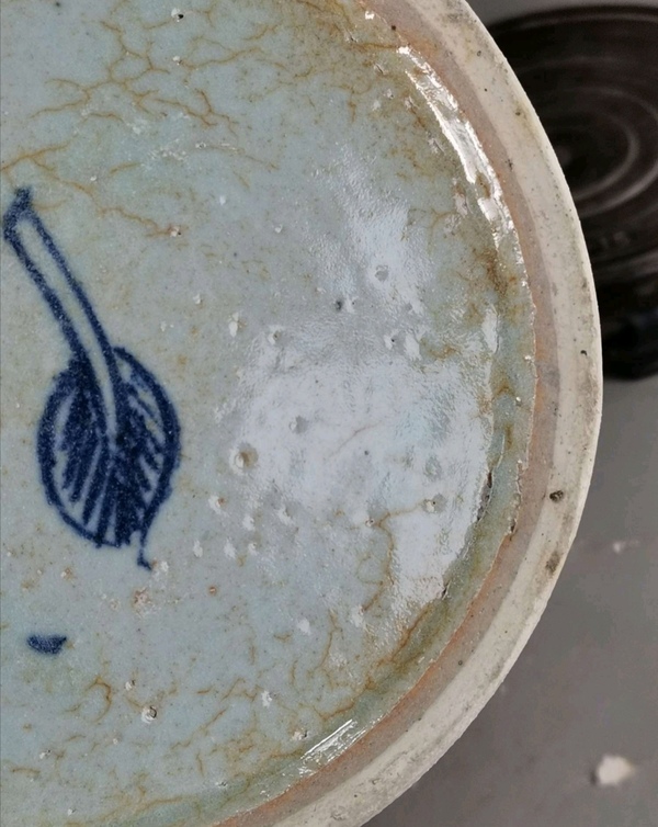 古玩陶瓷樹(shù)葉款花卉紋青花罐拍賣,當(dāng)前價(jià)格7988元